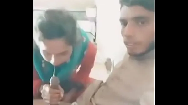Nejnovější Bhabhi Sucking my cock in raipur nejlepší videa