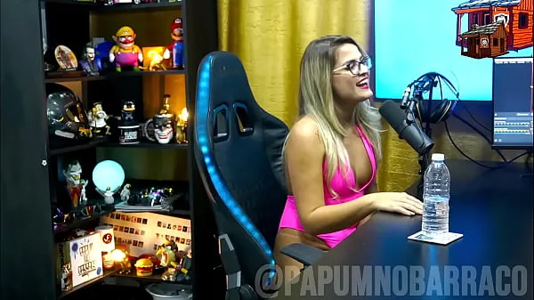 Bruna Carlos gave Ruan a ride and made him crazy with lust! - Papum in the Shack! (FULL PODCAST ON RED/SHEER melhores vídeos recentes