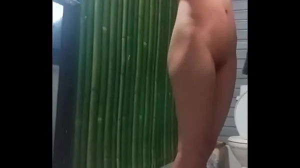 Fresh Secretly filming a pretty girl bathing her cute body - 02 best Videos