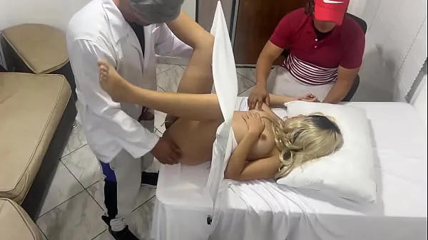 My Wife is Checked by the Gynecologist Doctor but I think He is Fucking Her Next to Me and my Wife likes it NTR jav Video hay nhất mới