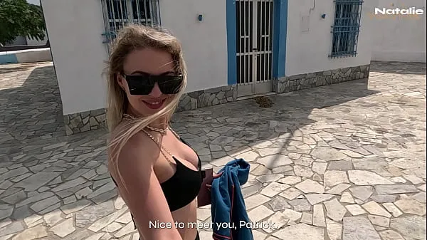 Sveži Dude's Cheating on his Future Wife 3 Days Before Wedding with Random Blonde in Greece najboljši videoposnetki