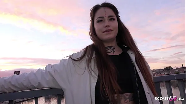 Nya GERMAN SCOUT - Inked next Generation College Girl Jess Mori Pickup for Casting Fuck bästa videoklipp