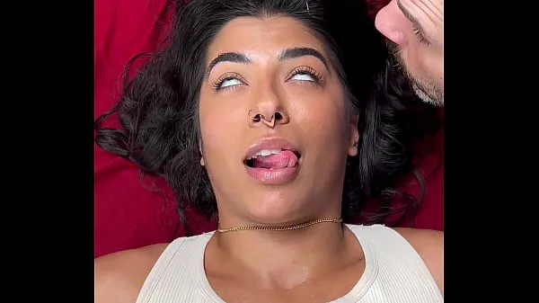Sveži Arab Pornstar Jasmine Sherni Getting Fucked During Massage najboljši videoposnetki