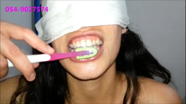 Sharon From Tel-Aviv Brushes Her Teeth With Cumأفضل مقاطع الفيديو الجديدة